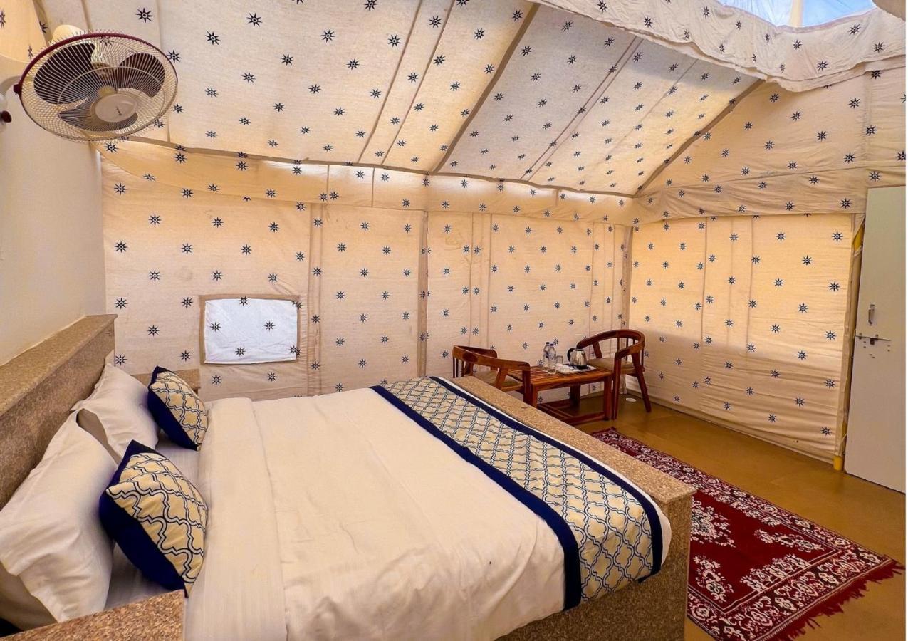 Ozaki Desert Camp & Resort 자이살메르 외부 사진